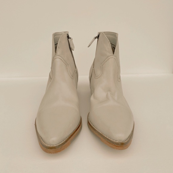 Vintage Foundry Co. Women’s Arielle Booties - Picture 6 of 7